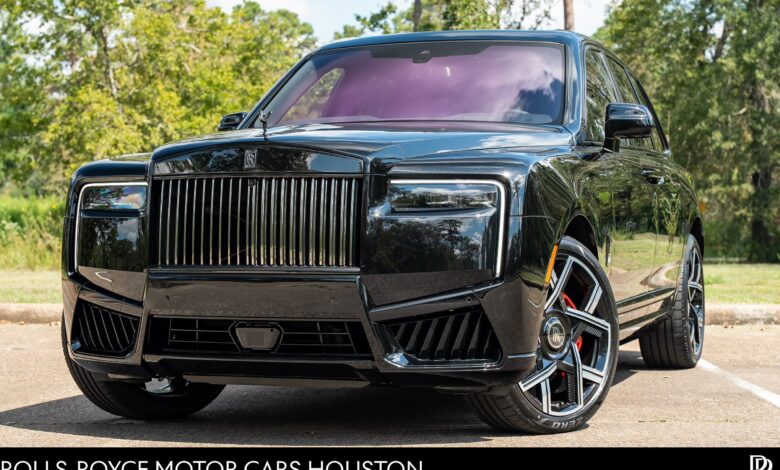 Rolls Royce Black Badge 2025