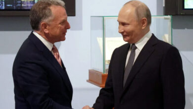 Пратеник на Тръмп се срещна с Путин в Санкт Петербург: натиск за прекратяване на огъня в Украйна
