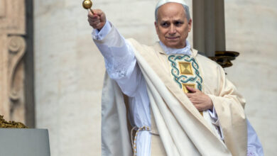 Папа Лъв: Призив за мир в Близкия изток и спазване на хуманитарното право