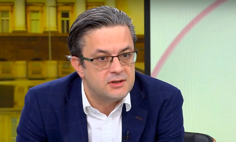 Анализ на вота на недоверие: политическата логика на ПП-ДБ