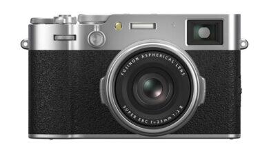 Fujifilm X100VI – модерната класика на уличната фотография