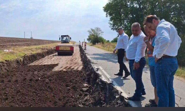 Планира се изграждане на път, проектиран преди 45 години, който да свързва областите Ямбол и Сливен между селата Бозаджии и Безмер