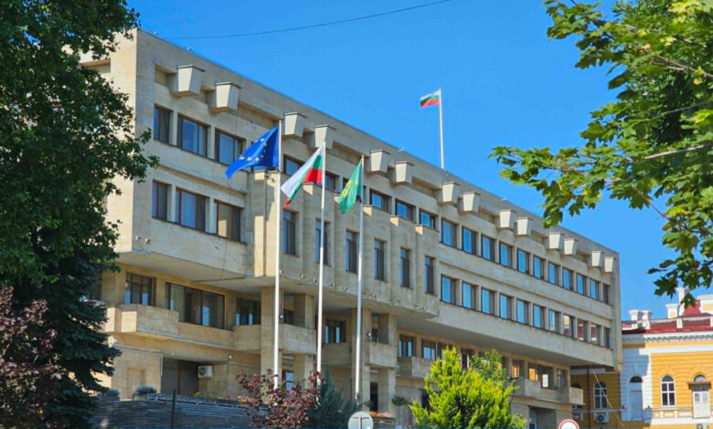 Шумен търси работещи правила за нощното паркиране