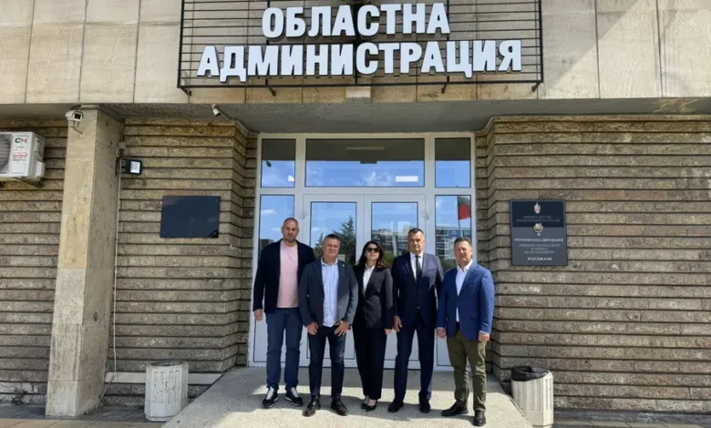 Състоянието на плувния басейн бе коментирано на среща в Кърджали