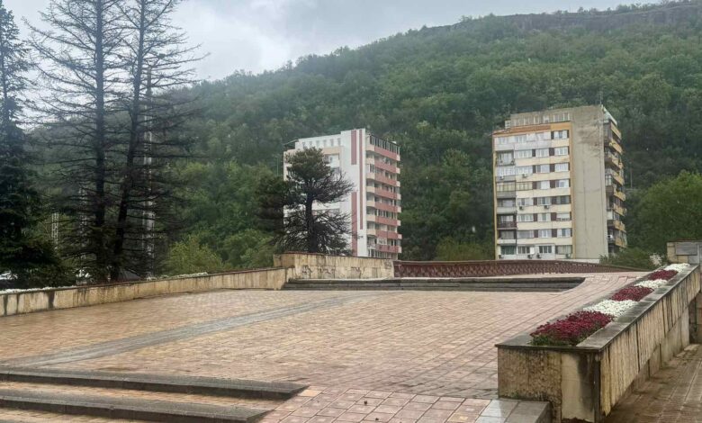 Три пешеходни моста и крайречната зона на Осъм в Ловеч ще бъдат обновени