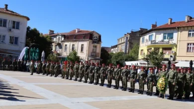 С исторически поход и военни почести Сухопътните войски участваха в отбелязването на 114 години от Освобождението на Горна Джумая и Пиринска Македония