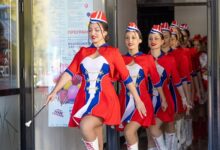 В Търговище бе открит Международният фестивал на спектакли за деца „Вълшебната завеса”
